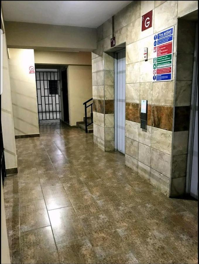 Nairobi West Suites Exterior photo